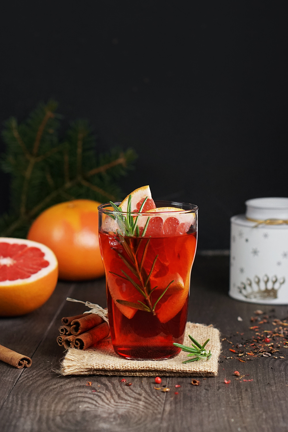 herbata, przepis, rozgrzewająca herbata z grapefruitem i rozmarynem