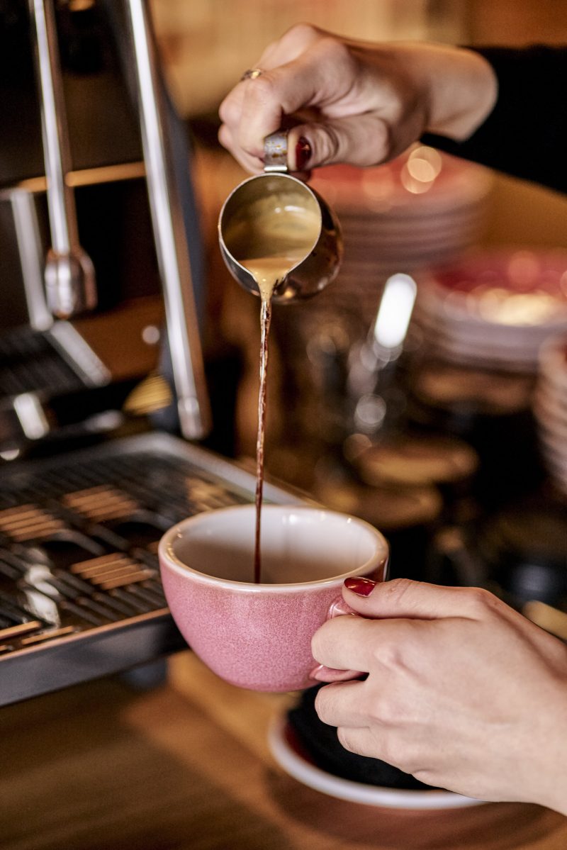 Kwaśna kawa z ekspresu ciśnieniowego – espresso